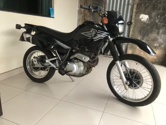 XT 600E