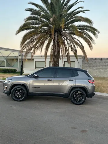 Jeep Compass Night Eagle 2.0 4X2 Flex 16V AUT 2018