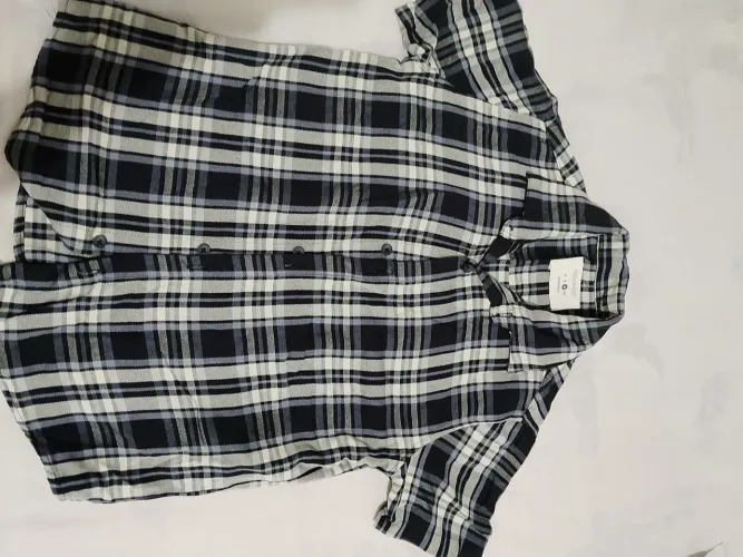 Roupa infanti calça e blusa xadrez  ideal pra festa junina.