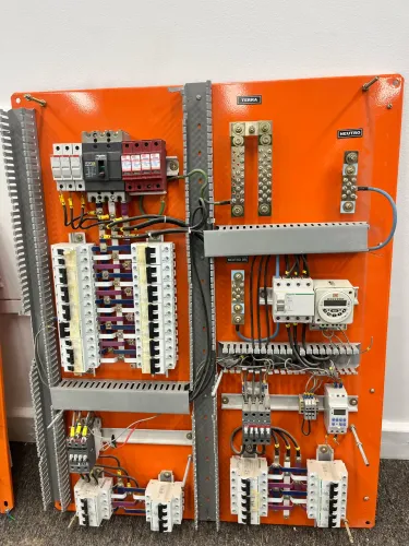 Painéis Elétricos