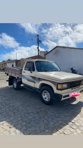 Chevrolet D-20 S / Luxe 3.9/4.0 Diesel 1989
