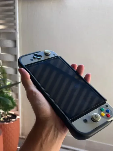 Nintendo Switch OLED desbloqueado, R$ 2.000