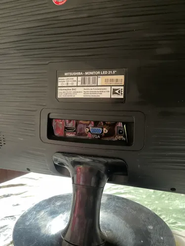 MONITOR MITSUSHIBA LED 21.5?