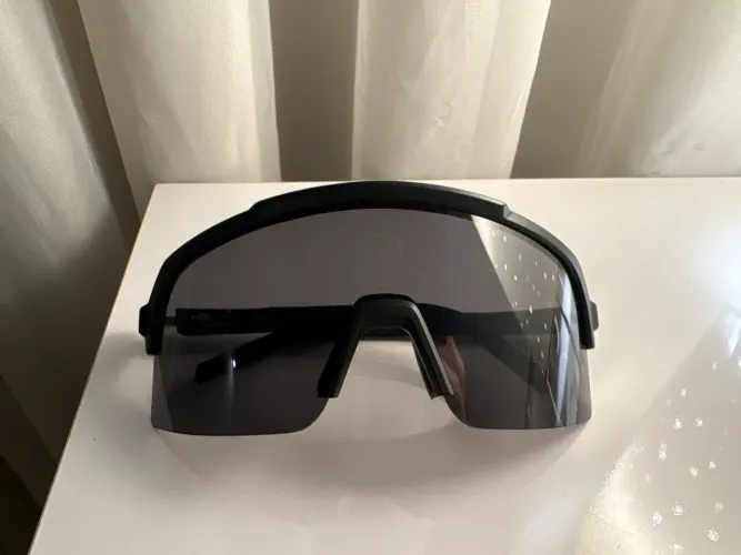 Óculos HB Hot Buttered Performance Eyewear - novo e sem uso