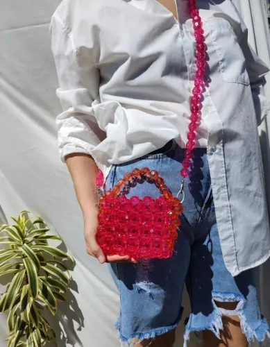 Bolsa de miçanga rosa