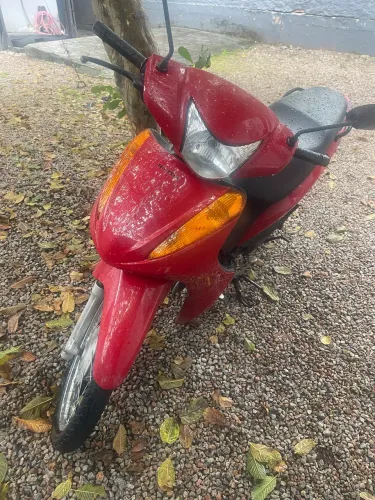 Vendo Honda Biz 100 ES 2013