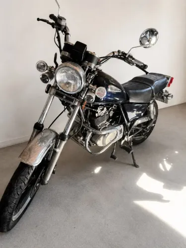Suzuki Intruder 125 - Excelente Estado | Baixa Quilometragem