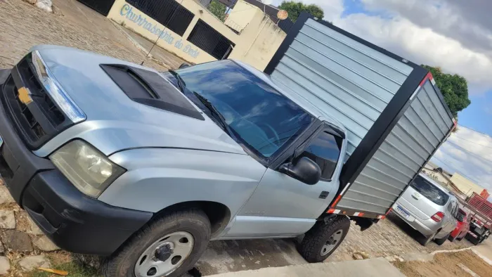 Chevrolet S-10 colina Baú 4x4 2.8