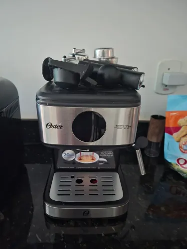 Kit Café Completo Oster - Cafeteira + Moedor + Moedor Manual