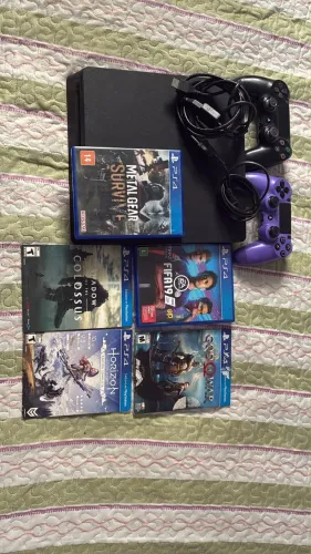 PS4 slim 1tb + 5 jogos