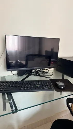 COMPUTADOR ALL IN ONE