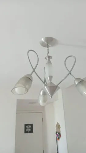 Luminária moderna de 3 lampadas em alumínio - ótimo estado