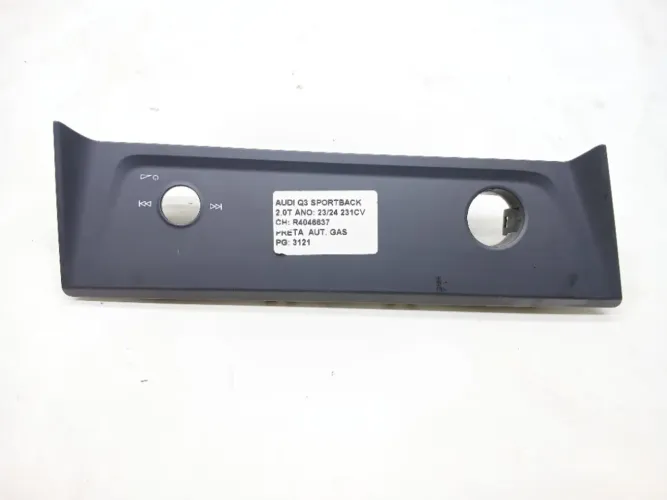 Acabamento Rádio Audi Q3 Sportback 2.0 2023 2024