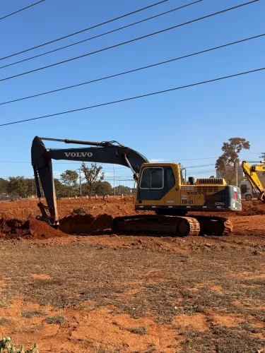 Escavadeira hidráulica EC 210 prime VOLVO