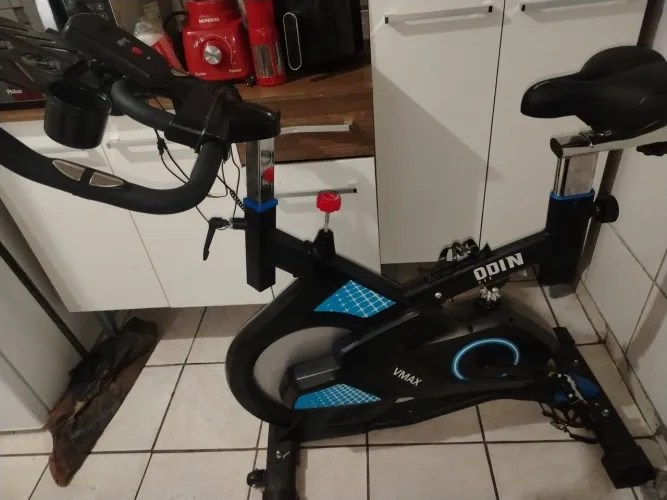 Bicicleta ergométrica  odin FIT para spinning roda mecânica de Inércia 13kg vmax