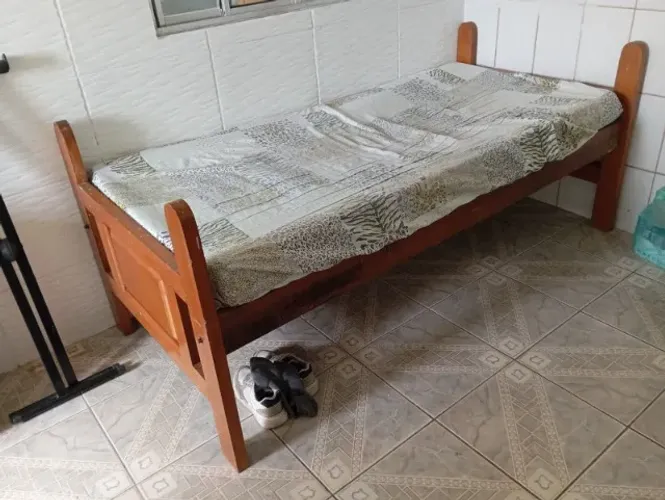 Cama solteiro 