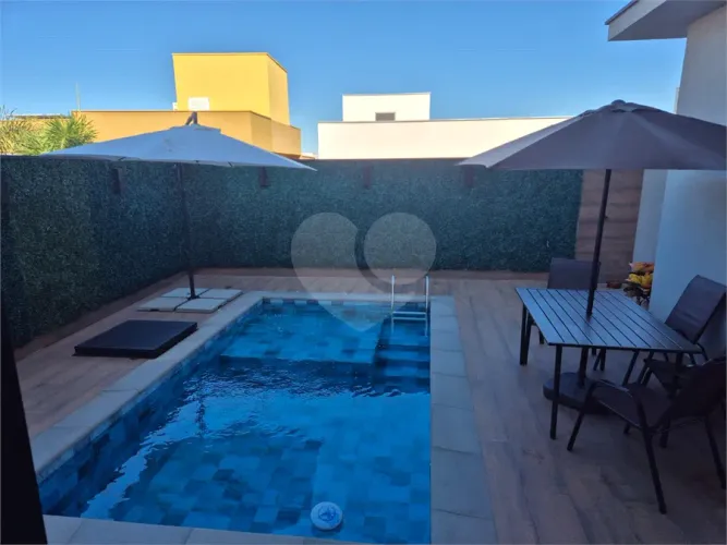 Condomínio com 4 quartos à venda ou para locação em Loteamento residencial e comercial vil