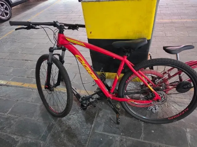 Bicicleta oggi hacker hds