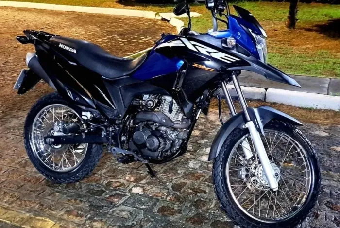 Vendo XRE 190 2023