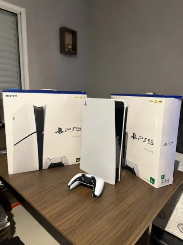 PS5 SLIM 825g - Novo