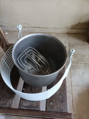 Batedeira elétrica profissional