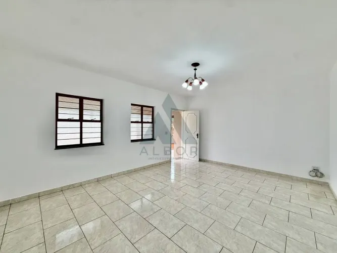 Casa com 3 quartos à venda, 220 m² por R$ 615.000 - Parque Atenas do Sul - Itapetininga/SP