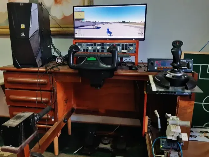 Pro Flight Yoke System e Throttle Quadrante - Saitek / Logitech