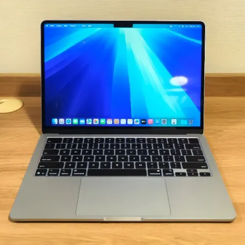 MACBOOK AIR M4 16/256 - 11C - SKYBLUE