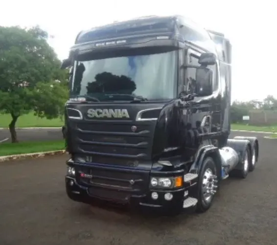 r 620 a 6x2 2018 veículo muito conservado
