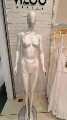 MANEQUIM