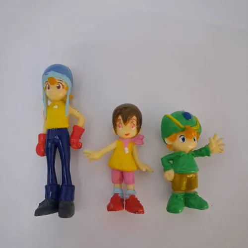 3 Bonecos Digimon Personagens - Entre 5 a 8cm