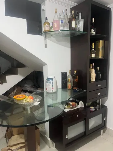 Movél bar completo com mesa de vidro