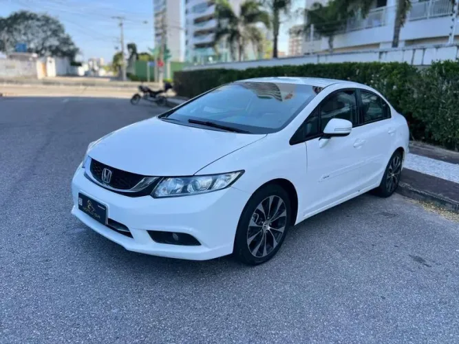 Honda Civic Sedan LXR 2.0 Flexone 16V Aut. 4P 2016
