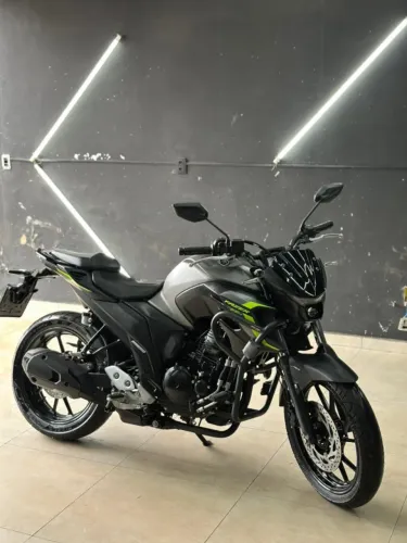 Yamaha Fazer 250 2024 - Impecável, Muito Nova, Oportunidade!