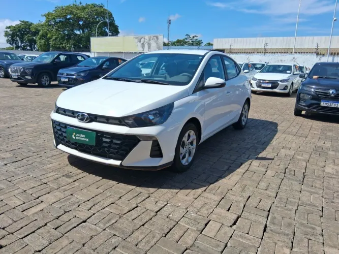 Hyundai HB20S Comfort Plus 1.0 TB Flex 12V Mec. 2025