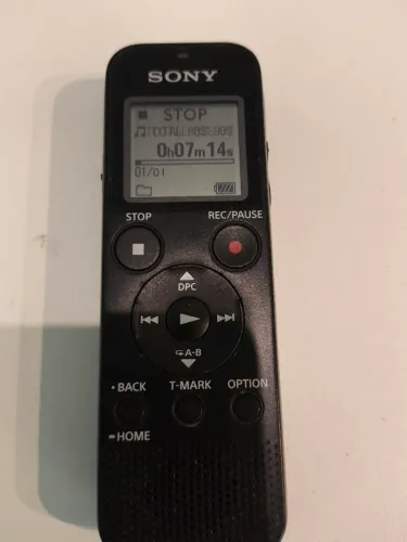 Gravador de Voz Digital Sony ICD-PX470 - Conexão USB Direta e Display LCD