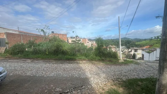 Oportunidade! Lote de esquina 305m por 85 mil