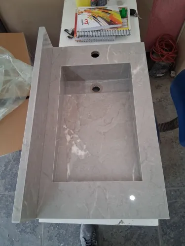 Pia banheiro esculpida 65x40x15, cinza polido.