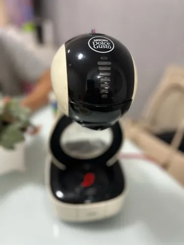 Cafeteira Dolce Gusto Lumio