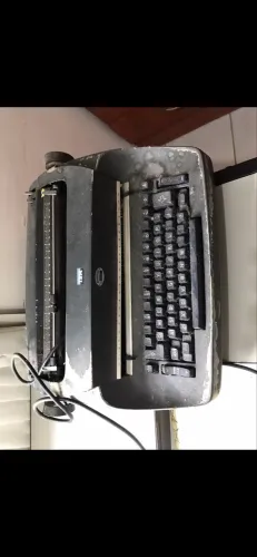 Máquina de escrever