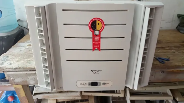 Ar condicionado 220V