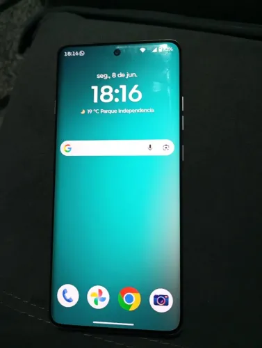 Motora Edge 60 Pró 512GB e 12GB+12GB