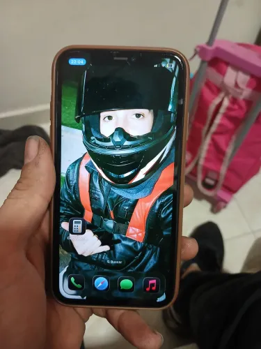 iPhone 11 único dono