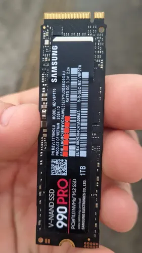 Samsung 990 Pro 1TB 97% 7450MBps PCIE 4.0