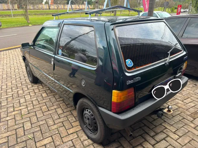Fiat Uno Mille 1.0 Fire/ F.flex/ Economy 2P 2002