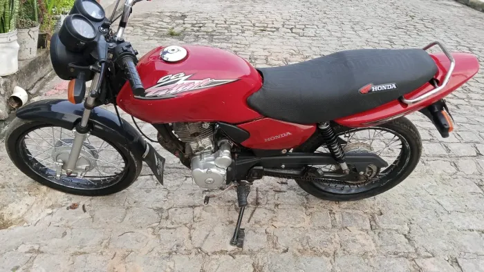 Titan 125 2004