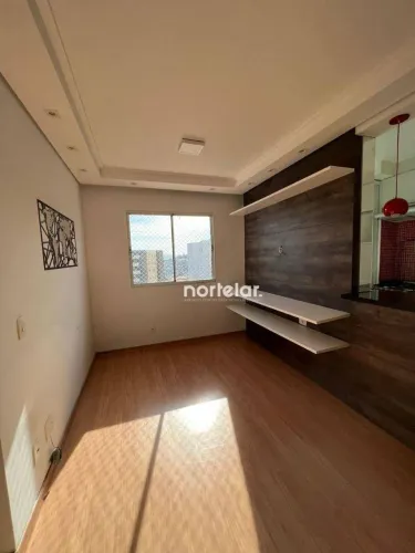 Apartamento com 2 dormitórios à venda, 45 m² por R$ 305.000,00 - Loteamento City Jaragua -