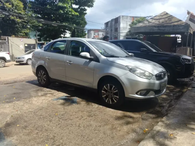 Fiat Grand Siena Attrac. 1.4 EVO F.flex 8V 2014