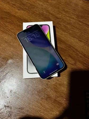 iPhone 14 128 todo original bateria 87%