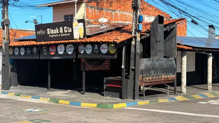 Casa de esquina - Alto da Balança - 163m²